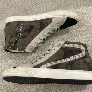 Camo vintage Havanas size 11!!!